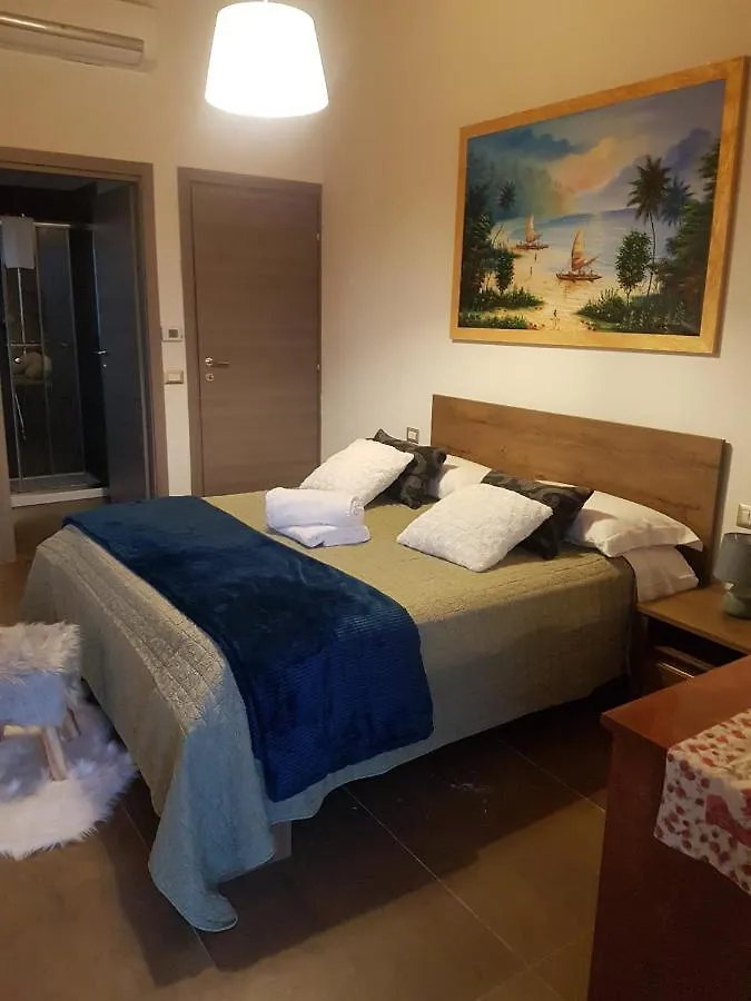 Affittacamere Hotel Mazzi House Garden Dossobuono Italia